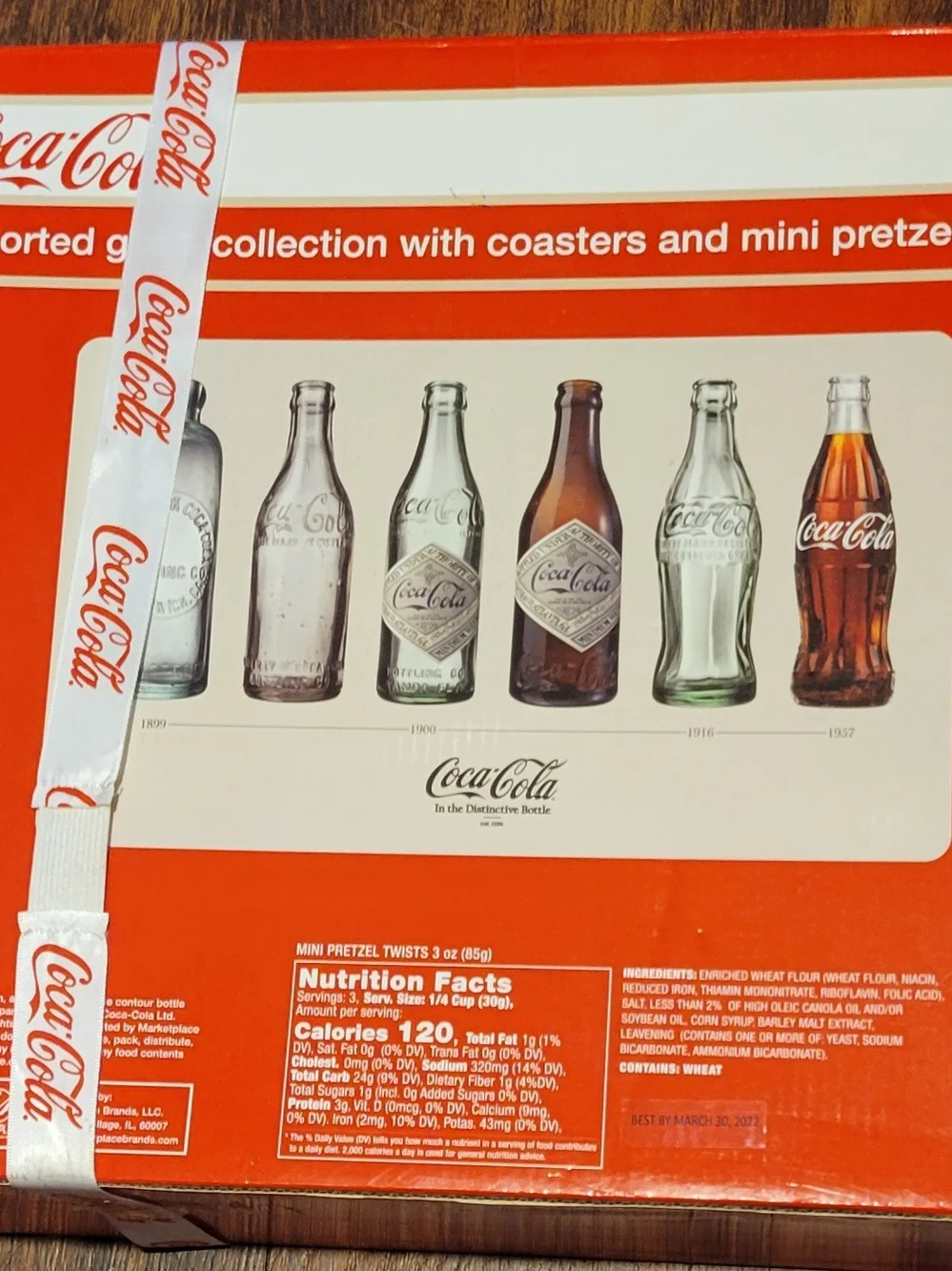 Coca Cola Clear and Light Green Embossed Glass Set